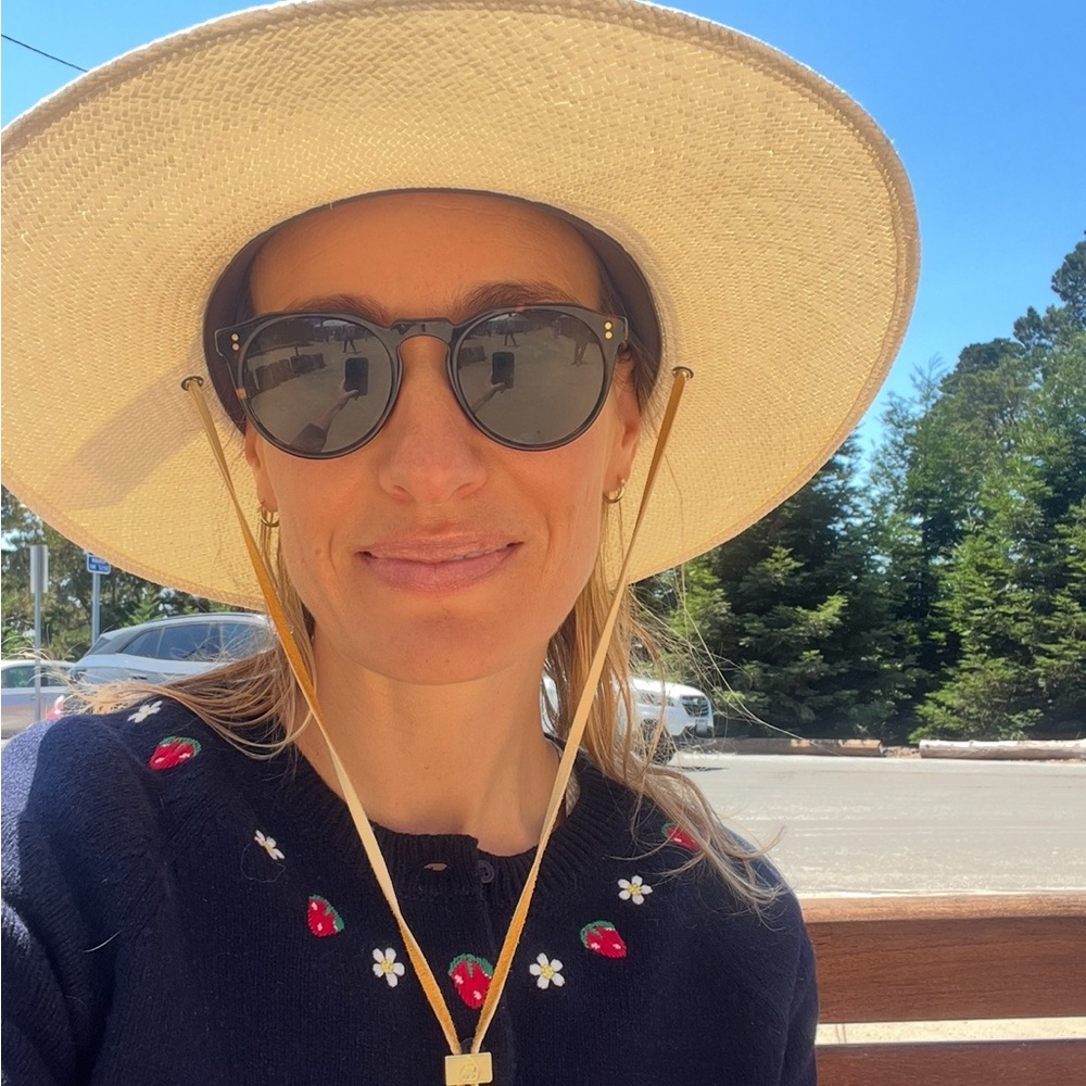 Meet your Posher, Nicole